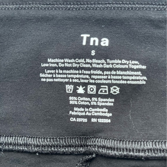 Aritzia TNA athletic shorts sz Small - Picture 4 of 4